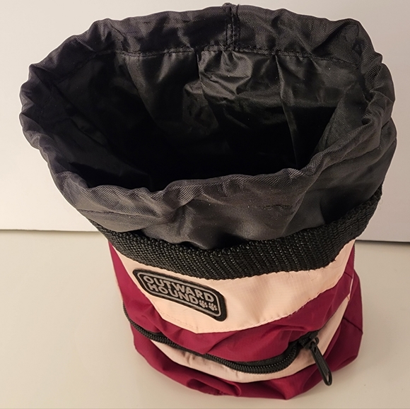 Outward Hound 2 in 1 Treat Tote with Port-a-Bowl - Picture 3 of 3